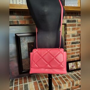NEW!!🌺🔥Pretty Pink Quilted Purse Crossbody, Shoulder Bag, or Clutch